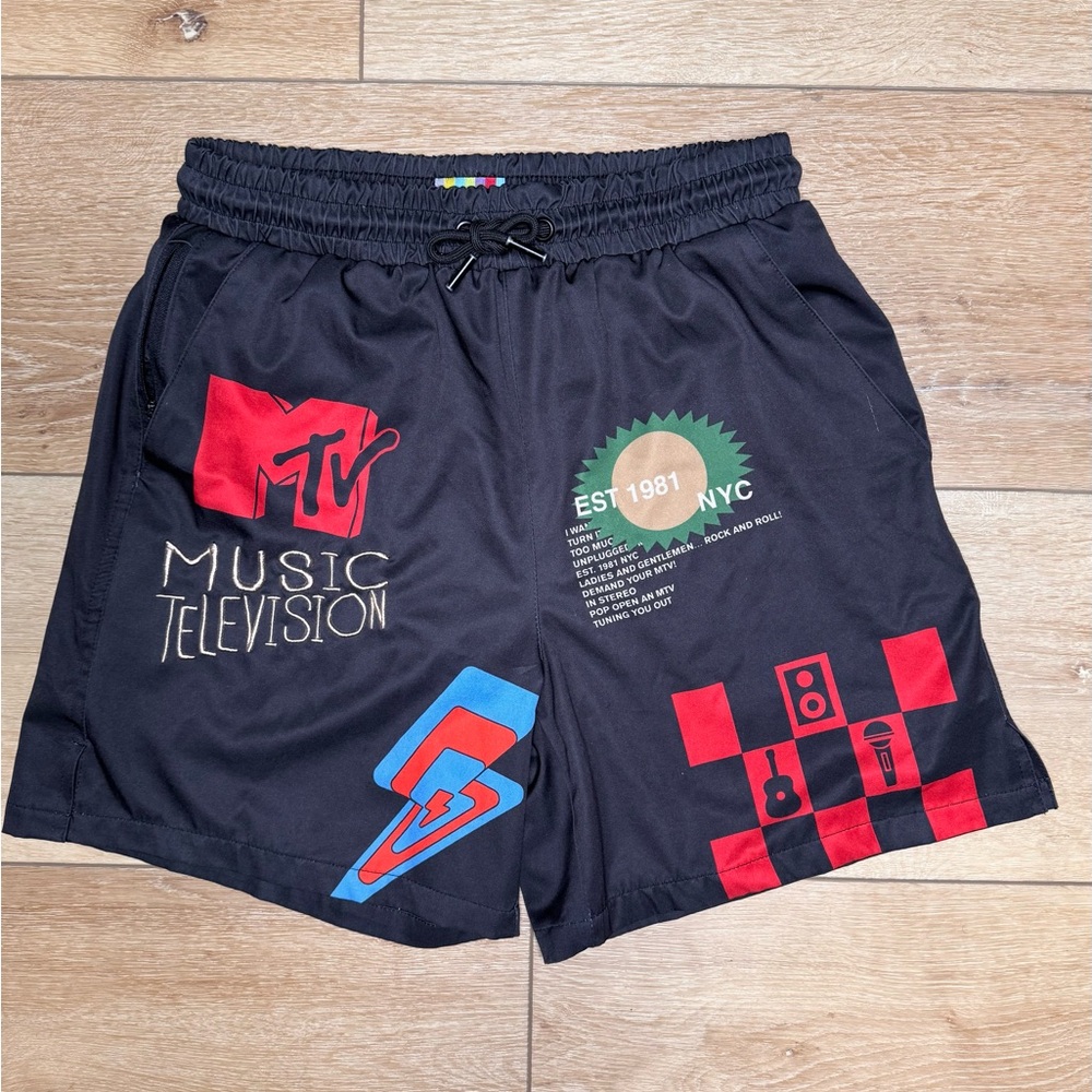 MTV Men’s Graphic Athletic Shorts – Showtime Palace – Black – Size Small